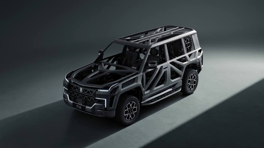 成都新都区迅润翰企业管理咨询仰望U8硬派越野的科技魅力，国能汽车对传统燃油车市场的冲击